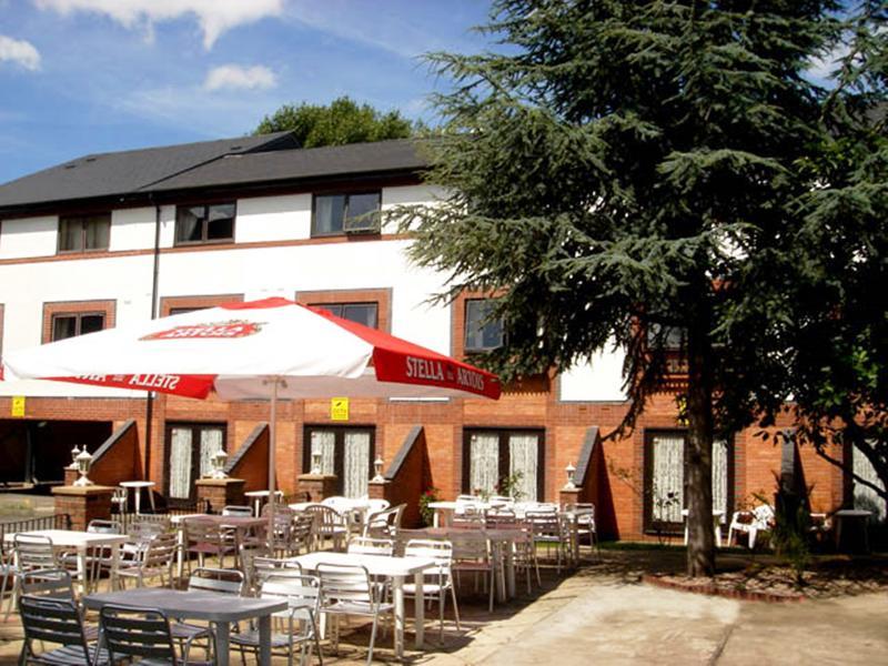 The Amblehurst Hotel เซล ร้านอาหาร รูปภาพ